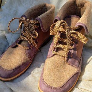 CHACO BARBARY BOOTS